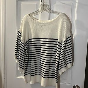 Vineyard Vines Women’s Striped Short Sleeve Sweater with Bell Sleeves Size L